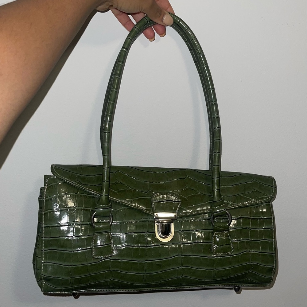 Faux Leather Green Worthington Purse